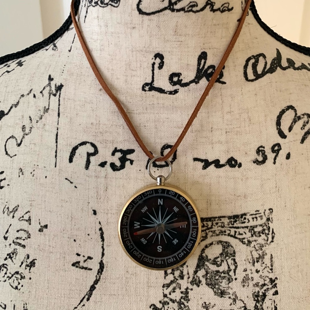 🆕 Handmade Vintage Gold Compass Pendant Charm Necklace Brown Cord